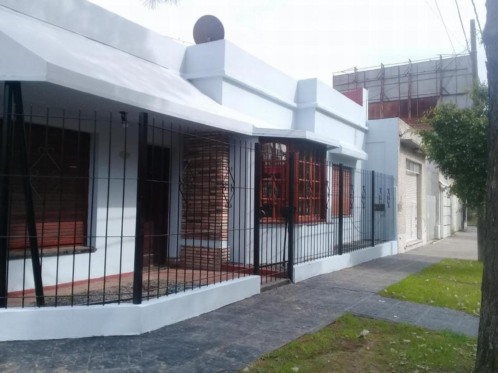 ingeniero brian 1800 · Morón — foto 5