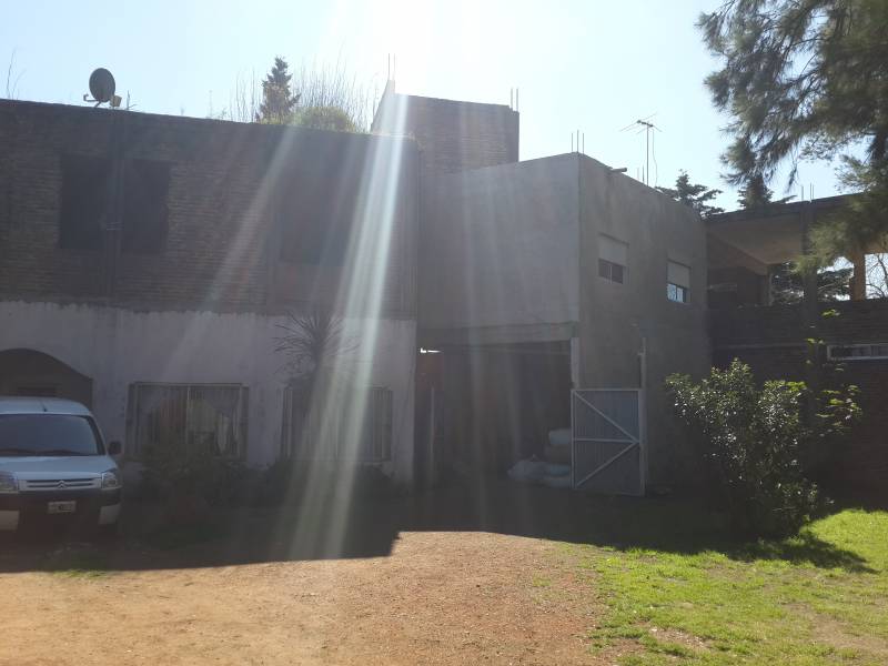 QUINTA CON LOSA DE 600 M2, IDEAL HOGAR DE NIÑOS, GERIATRICO, MUTUAL, ETC