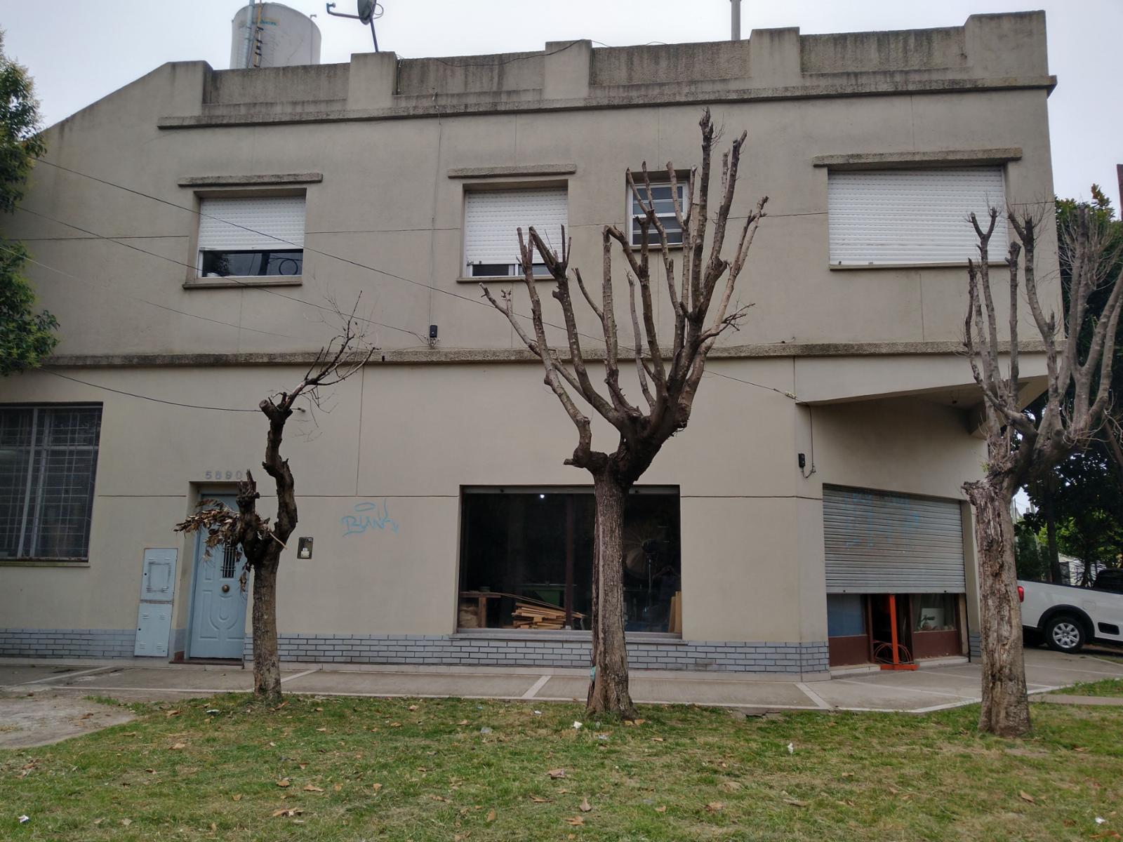 Campichuelo 5890 wilde · Avellaneda — foto 5