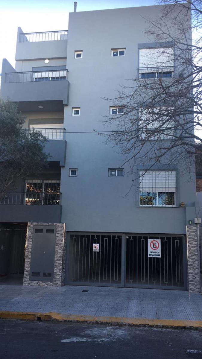 DEPARTAMENTO 3 AMBIENTES CON COCHERA EN VILLA URQUIZA A ESTRENAR