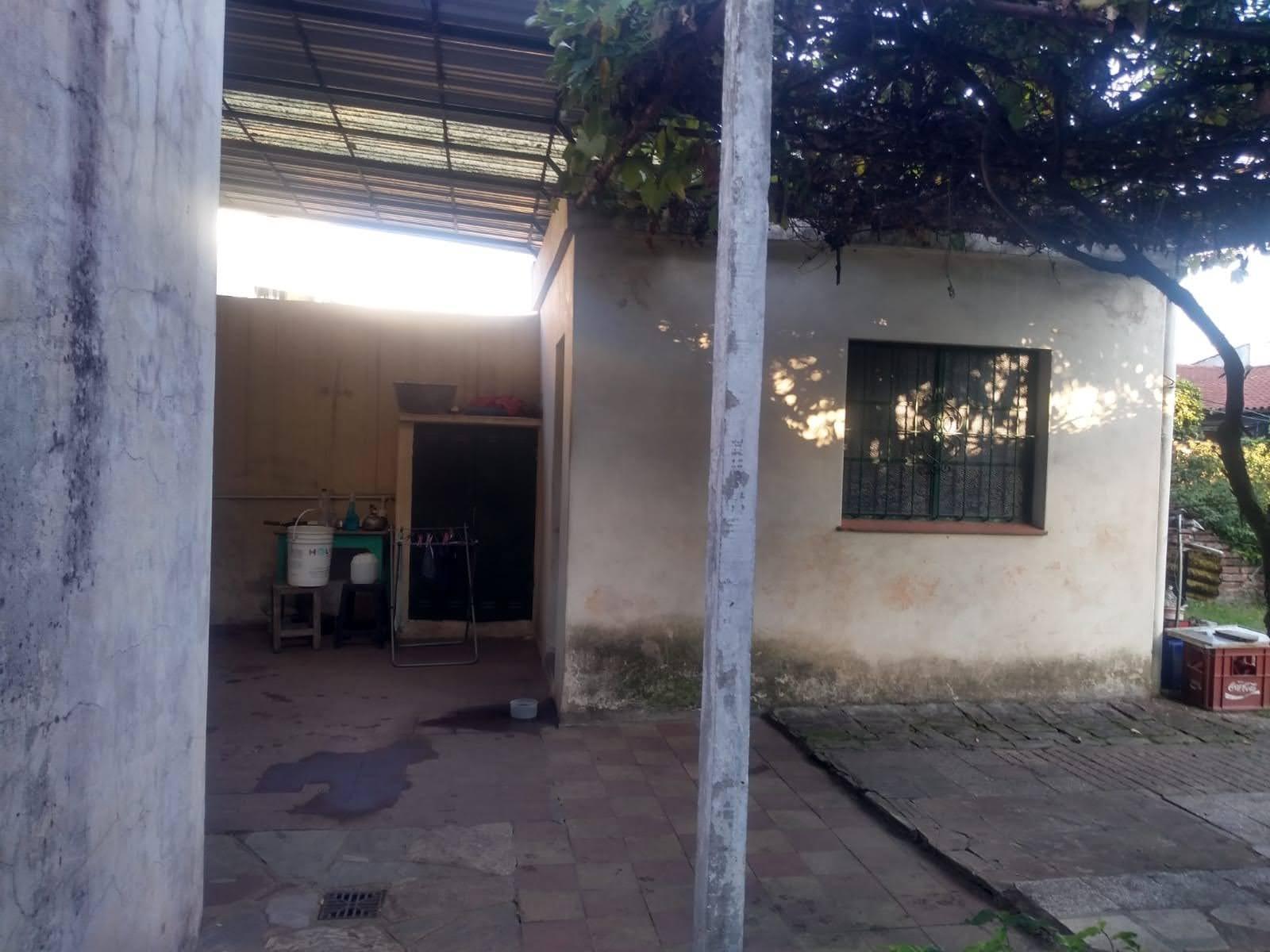 Leones 1059 · Morón — foto 19