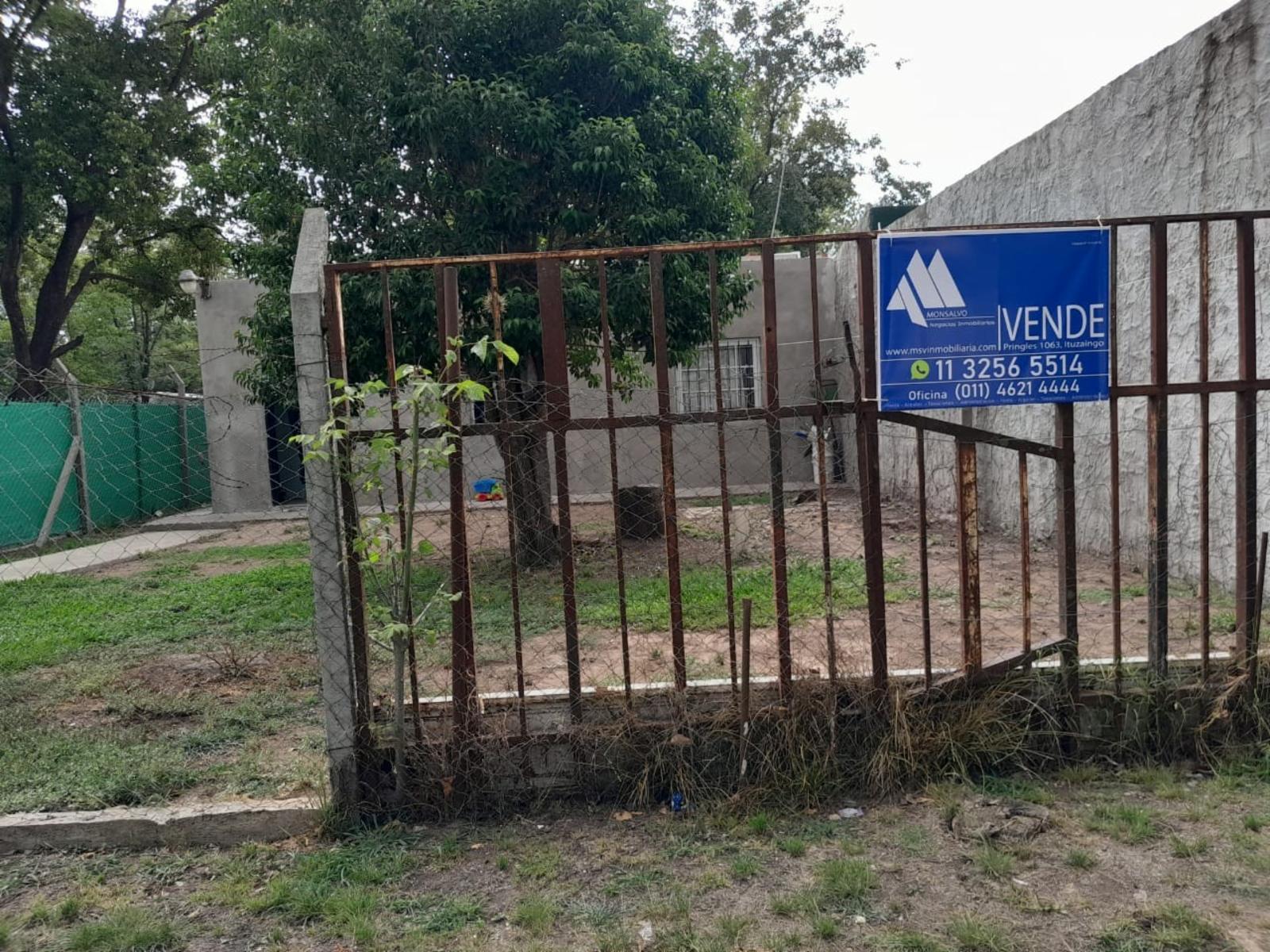Dos  Departamentos en La Reja, Moreno.