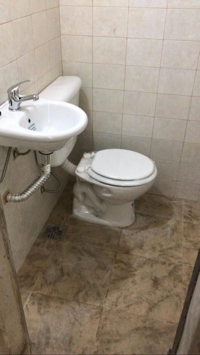 Av. Santa Fe 1300 · Lomas De Zamora — foto 4