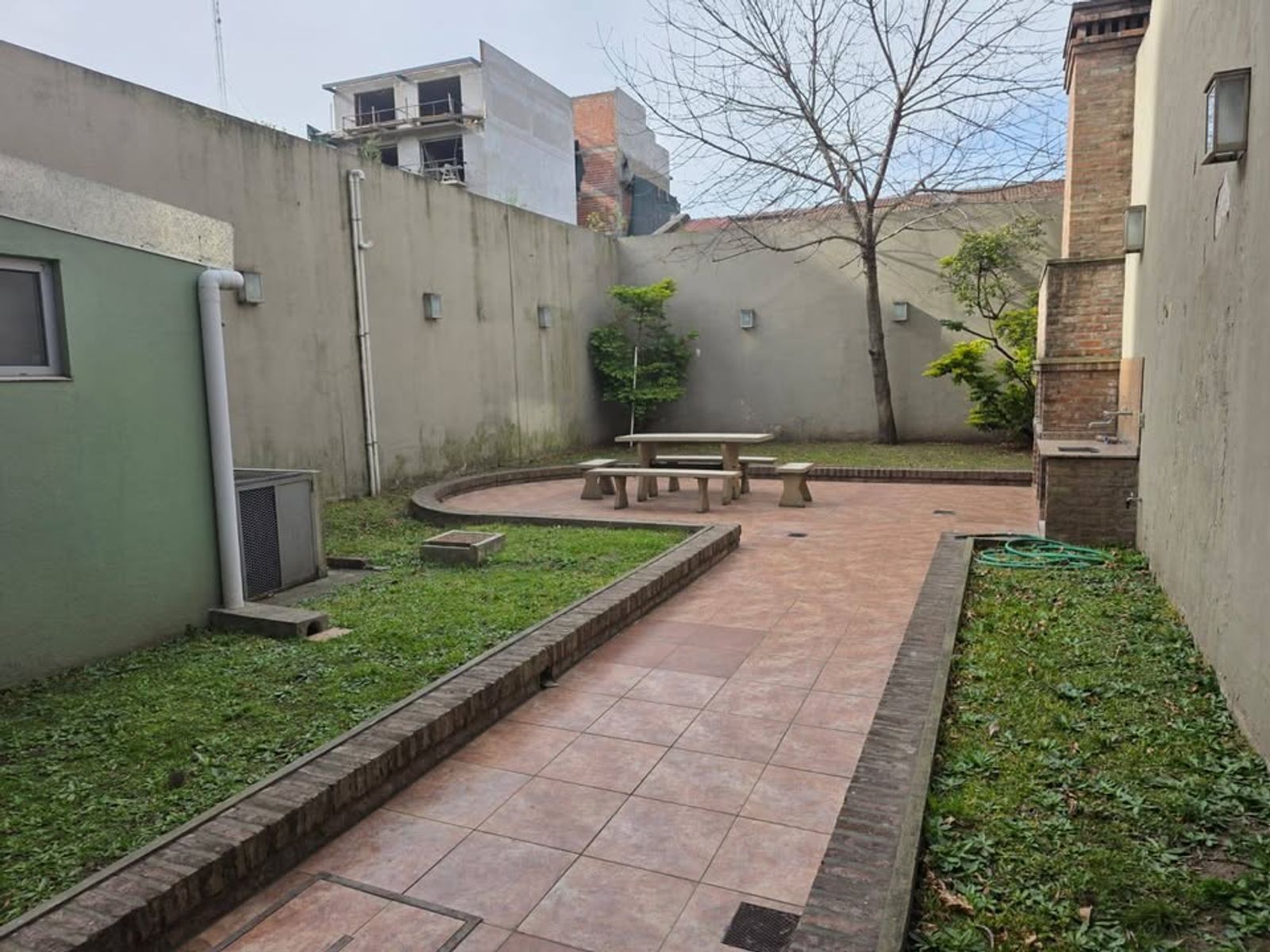 Sucre 300 · Morón — foto 14