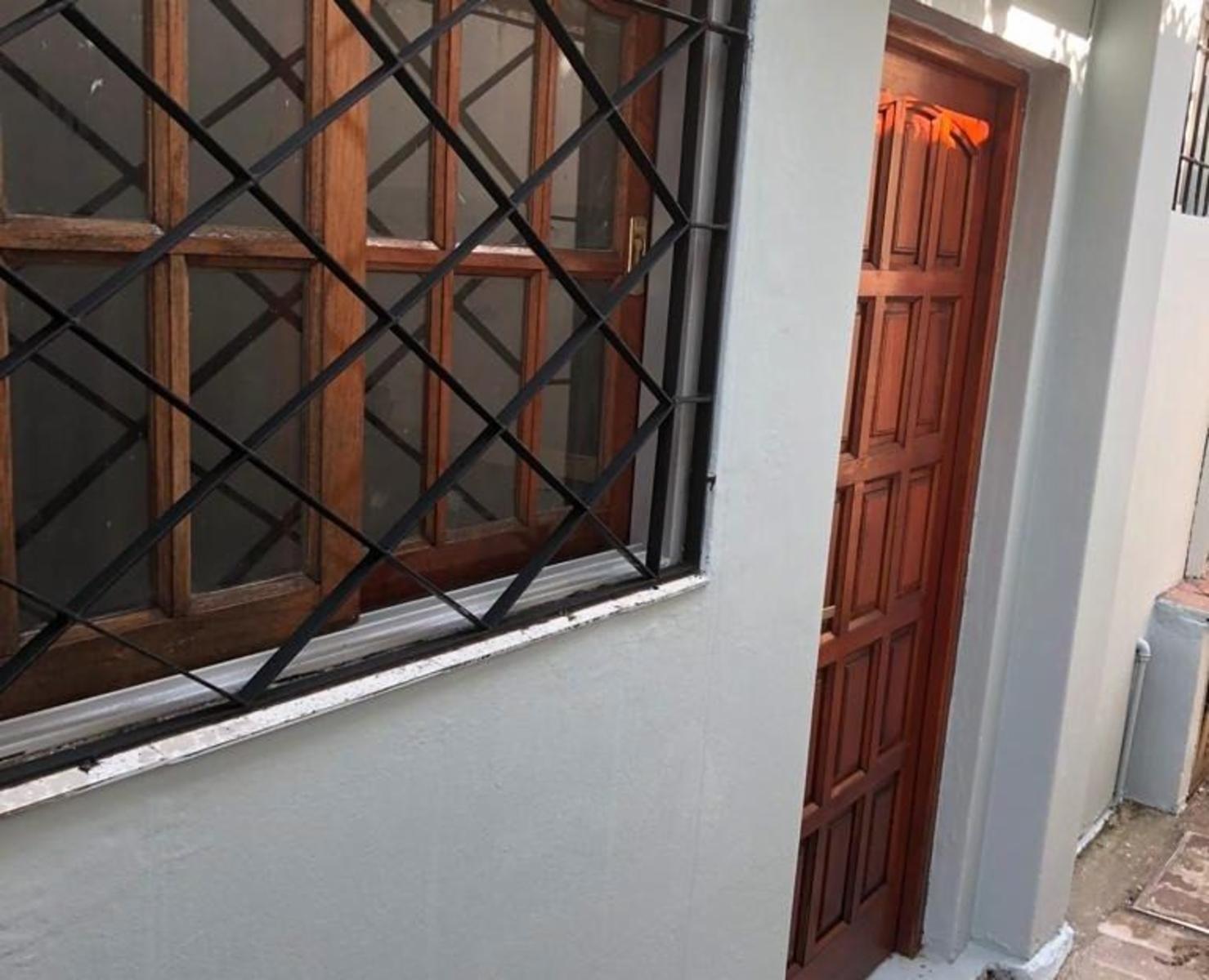 Departamento de 2 amb con patio