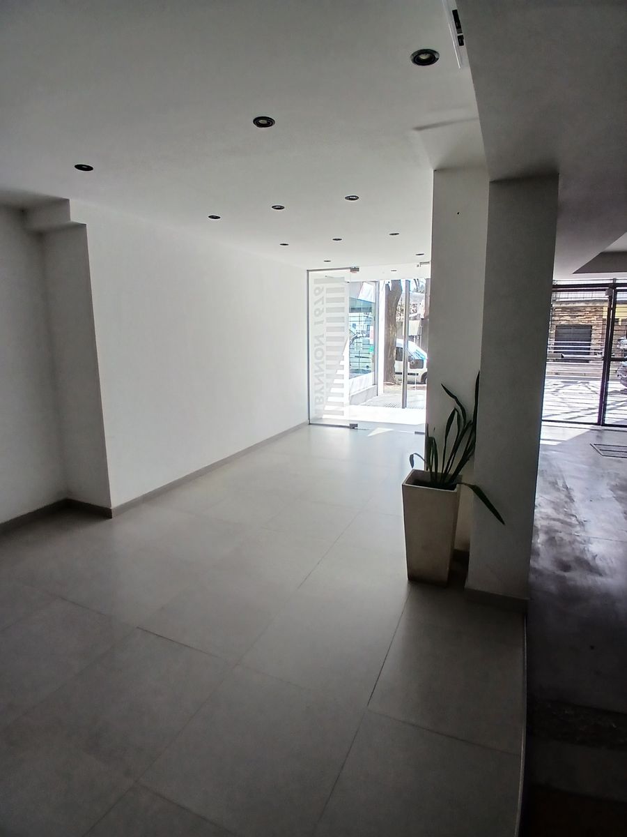 Bynnon 1676 · Almirante Brown — foto 17