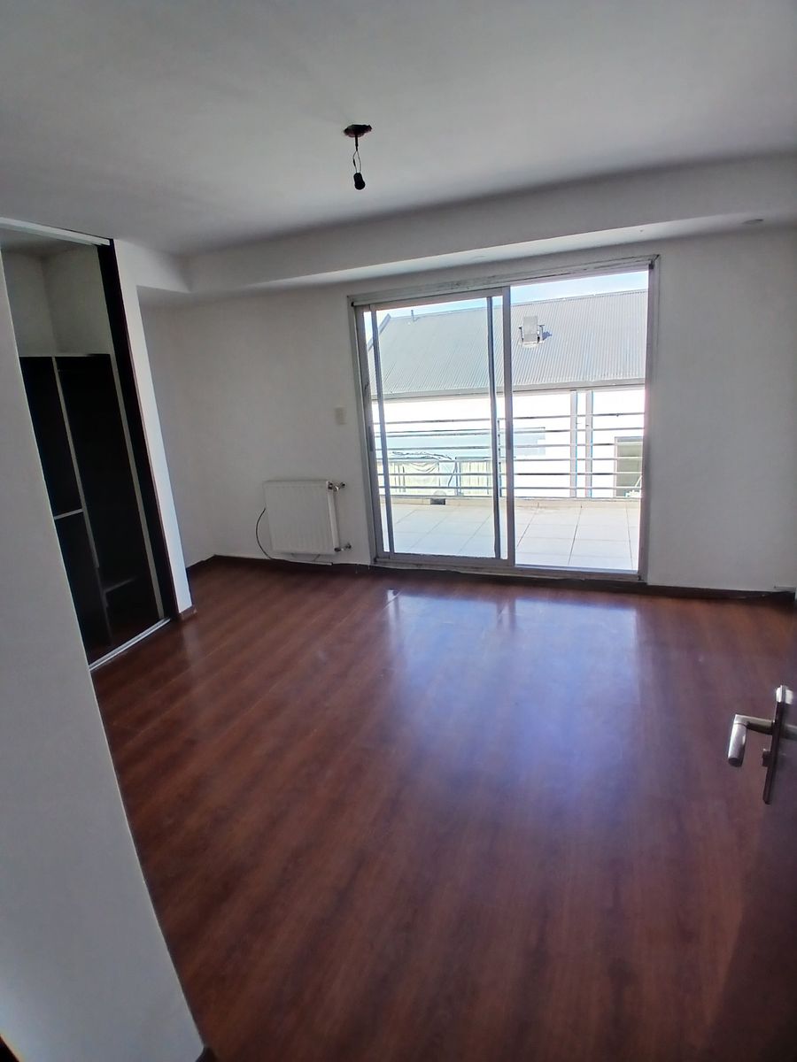 Bynnon 1676 · Almirante Brown — foto 8