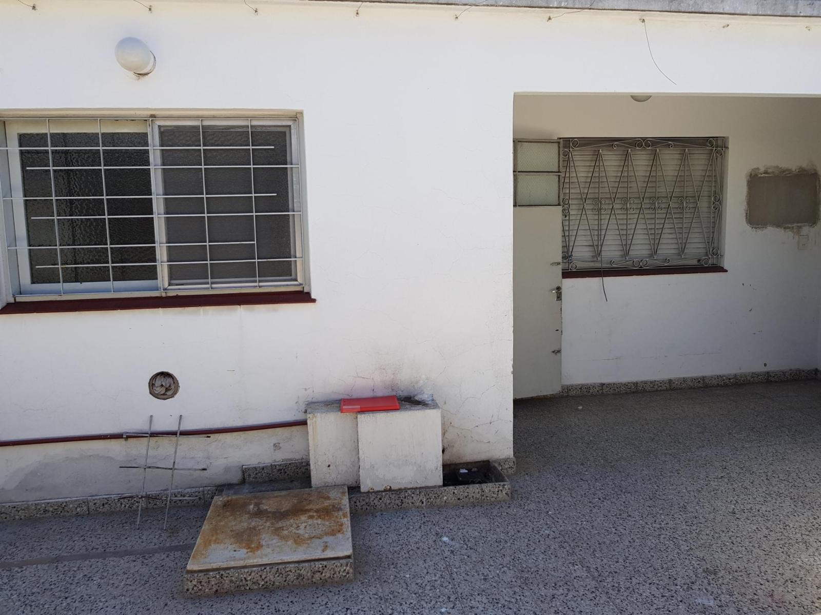 PASO 883 · Morón — foto 3
