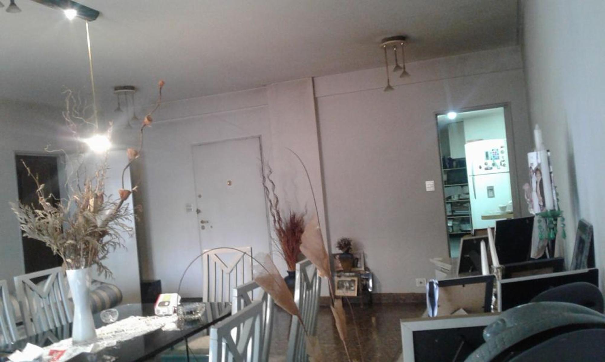 Av. Santa Fe 2400 · Recoleta — foto 20