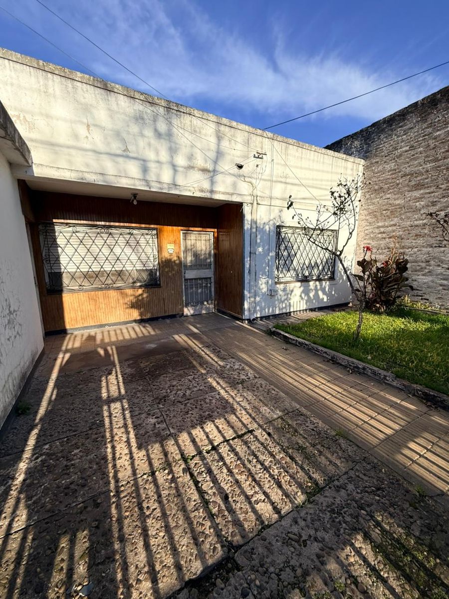 CONSCRIPTO BERNARDI 1985 · Hurlingham — foto 18