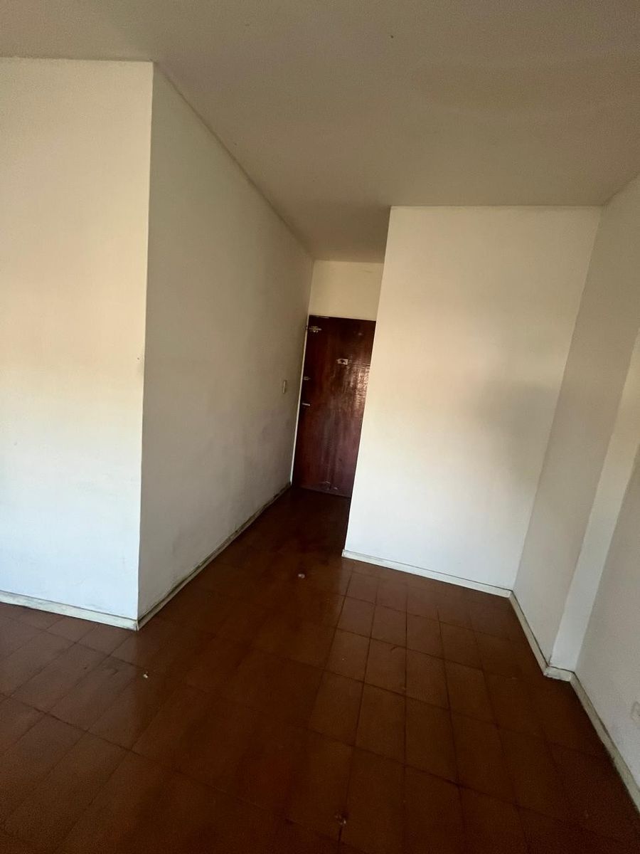 AVDA. CORONEL CARDENAS · La Matanza — foto 14