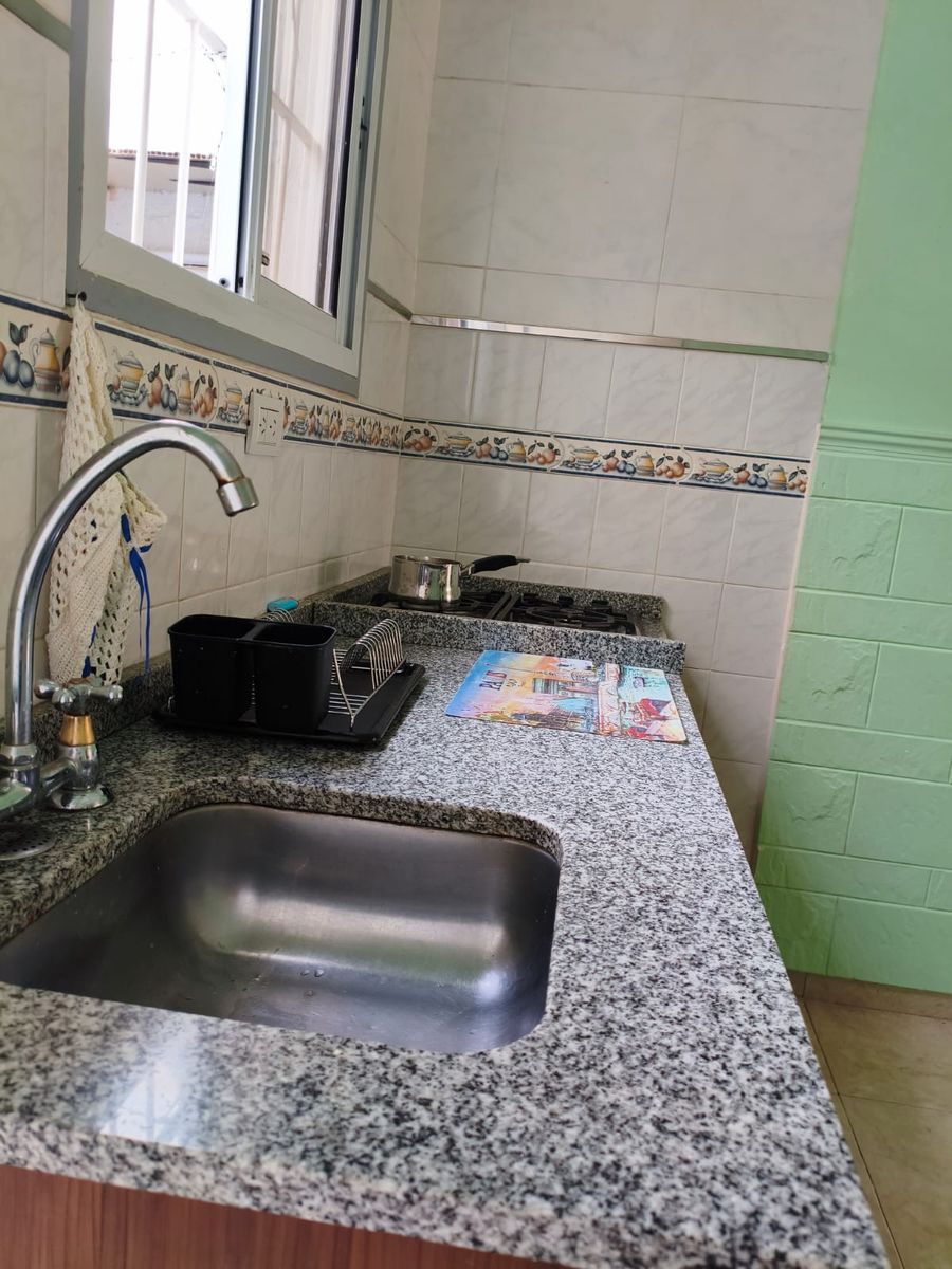 PASAJE VENIALVO 5836 · La Capital — foto 15