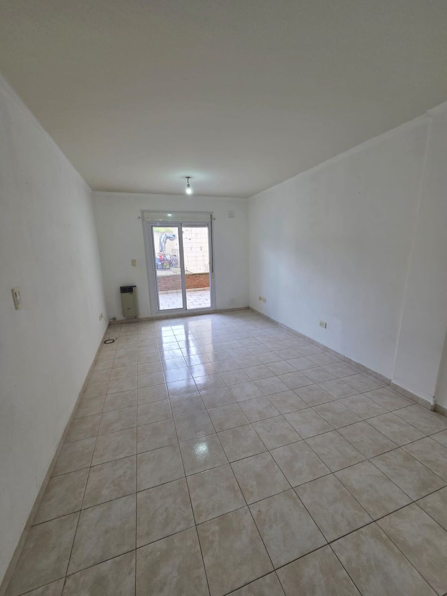 Nicaragua 1550 · Bahia Blanca — foto 4