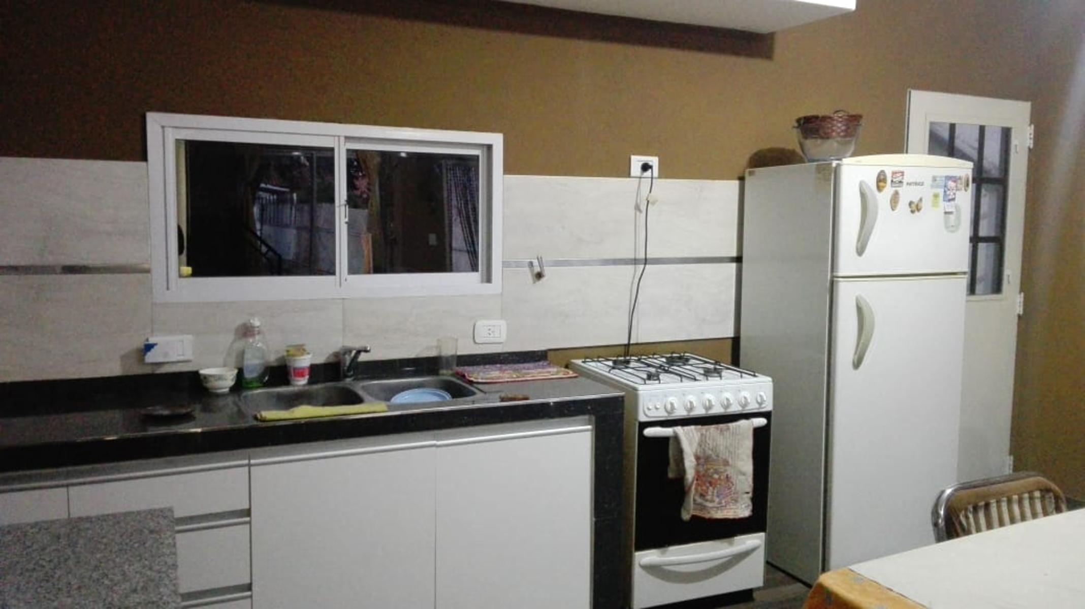 Perez Quintana 1400 · Ituzaingó — foto 4