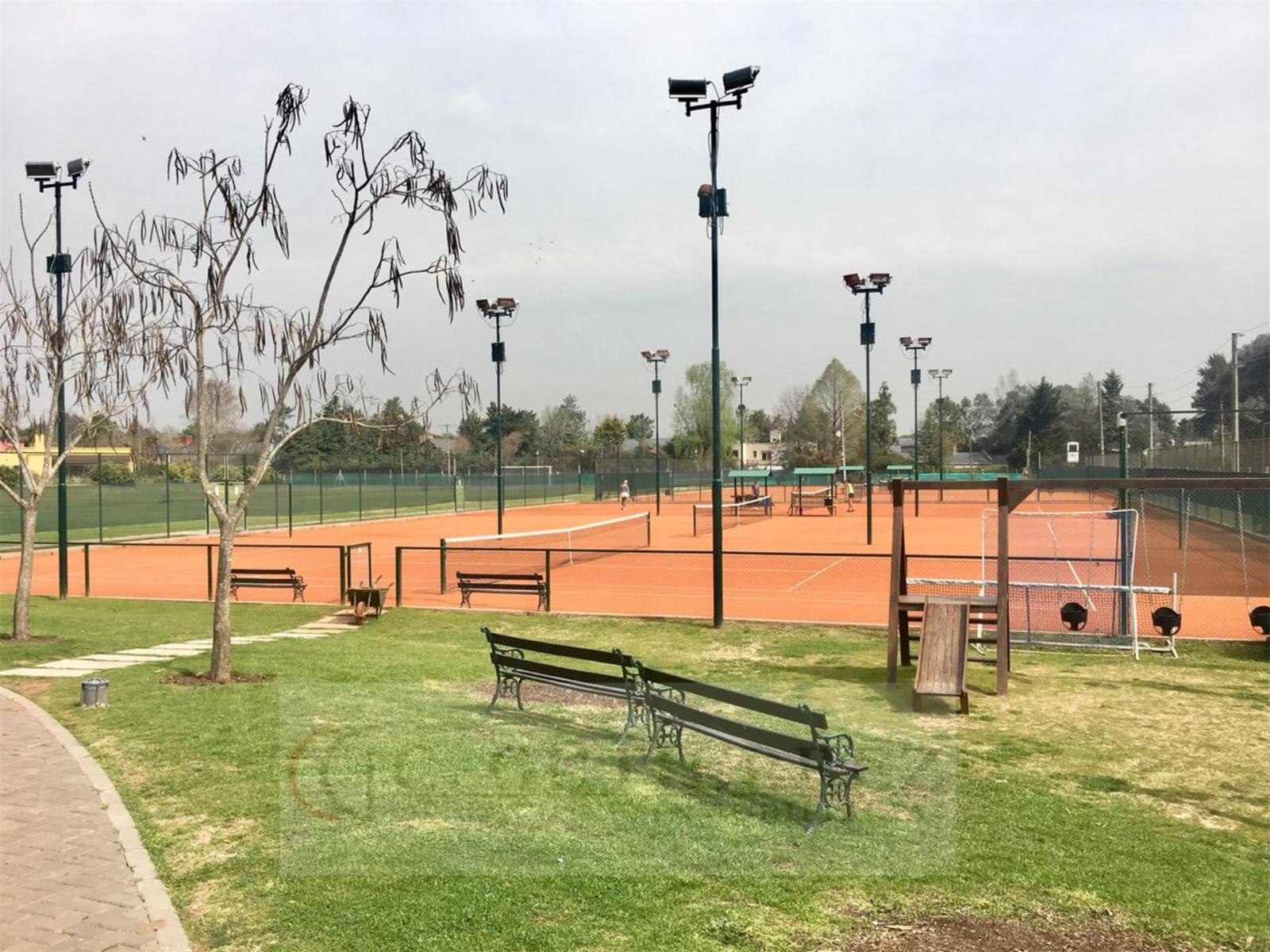 Ayres Plaza · Pilar — foto 3