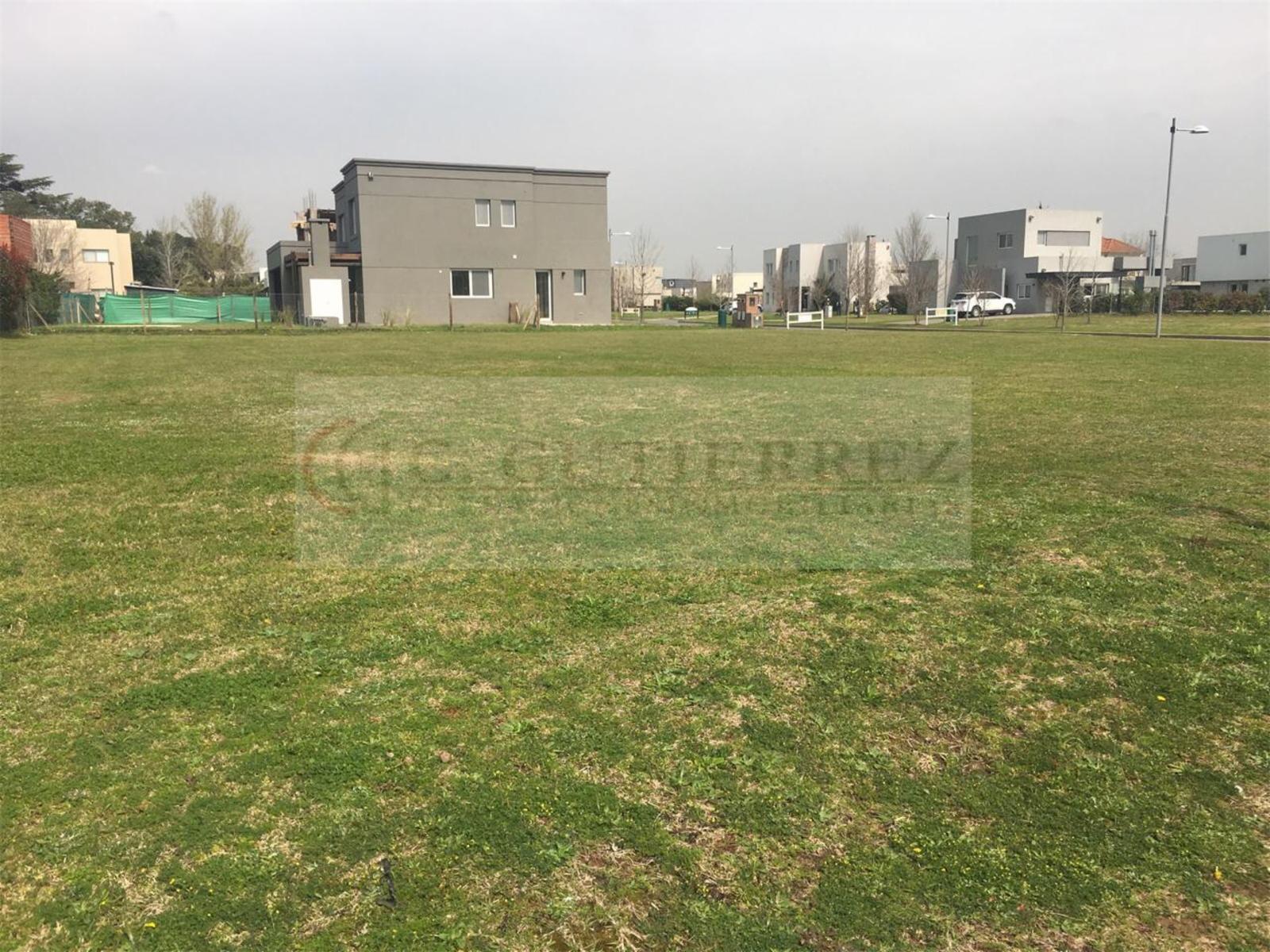 Ayres Plaza · Pilar — foto 5