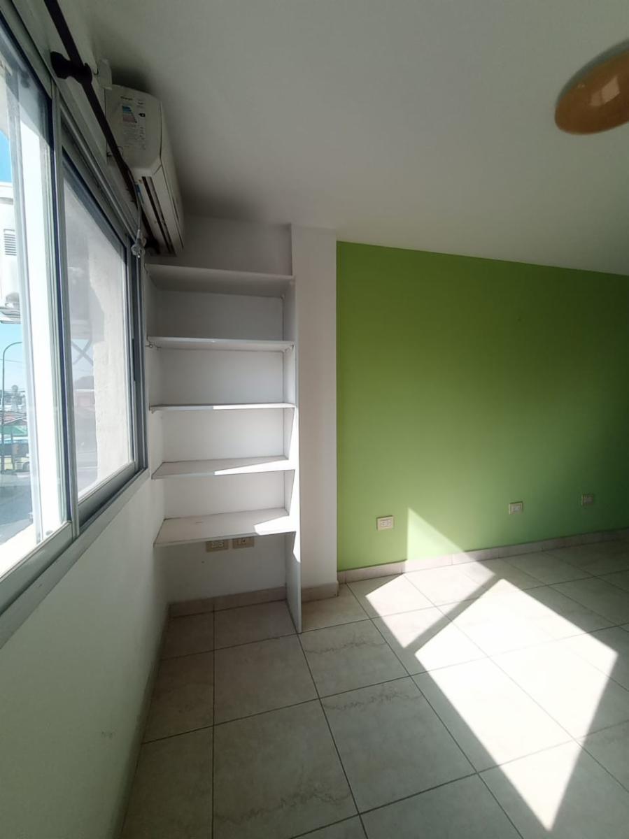 Altube 2206 · José C. Paz — foto 9