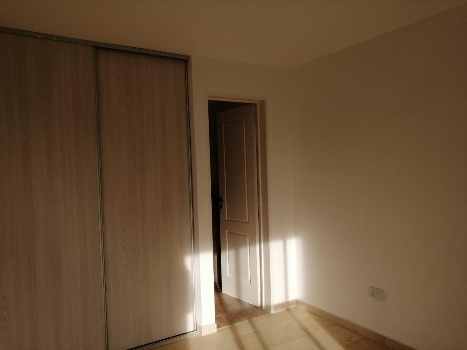 Yatay 769 · Morón — foto 6
