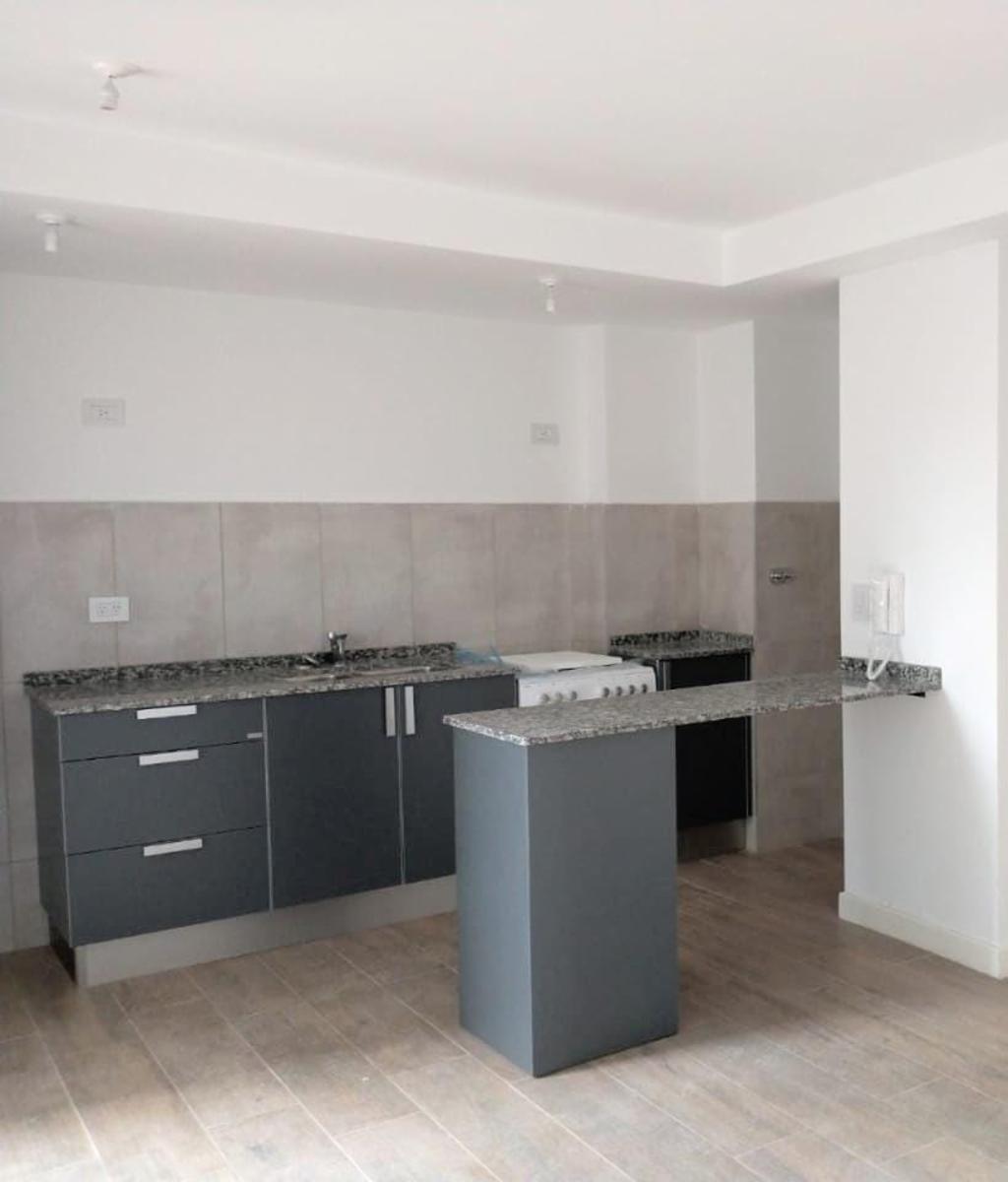 Departamento 1 dormitorio a estrenar en Torre Mares IV
