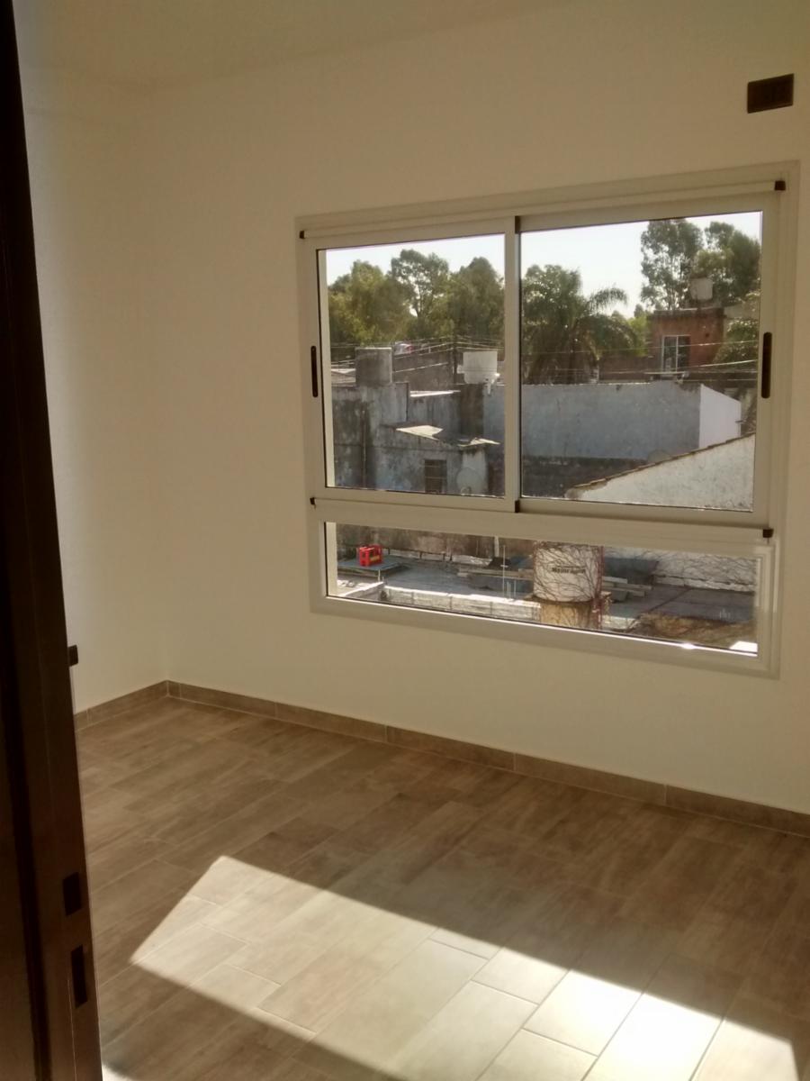 florencio varela 2381 2° PISO · La Matanza — foto 6