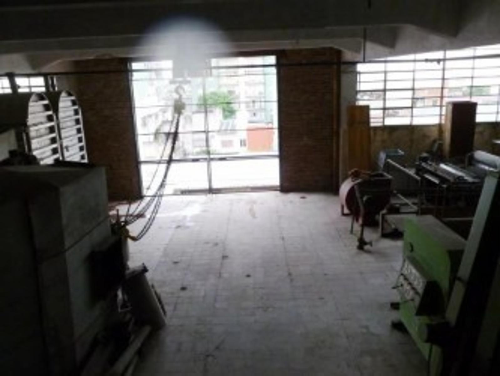 PUEYRREDON 3690 · La Matanza — foto 12
