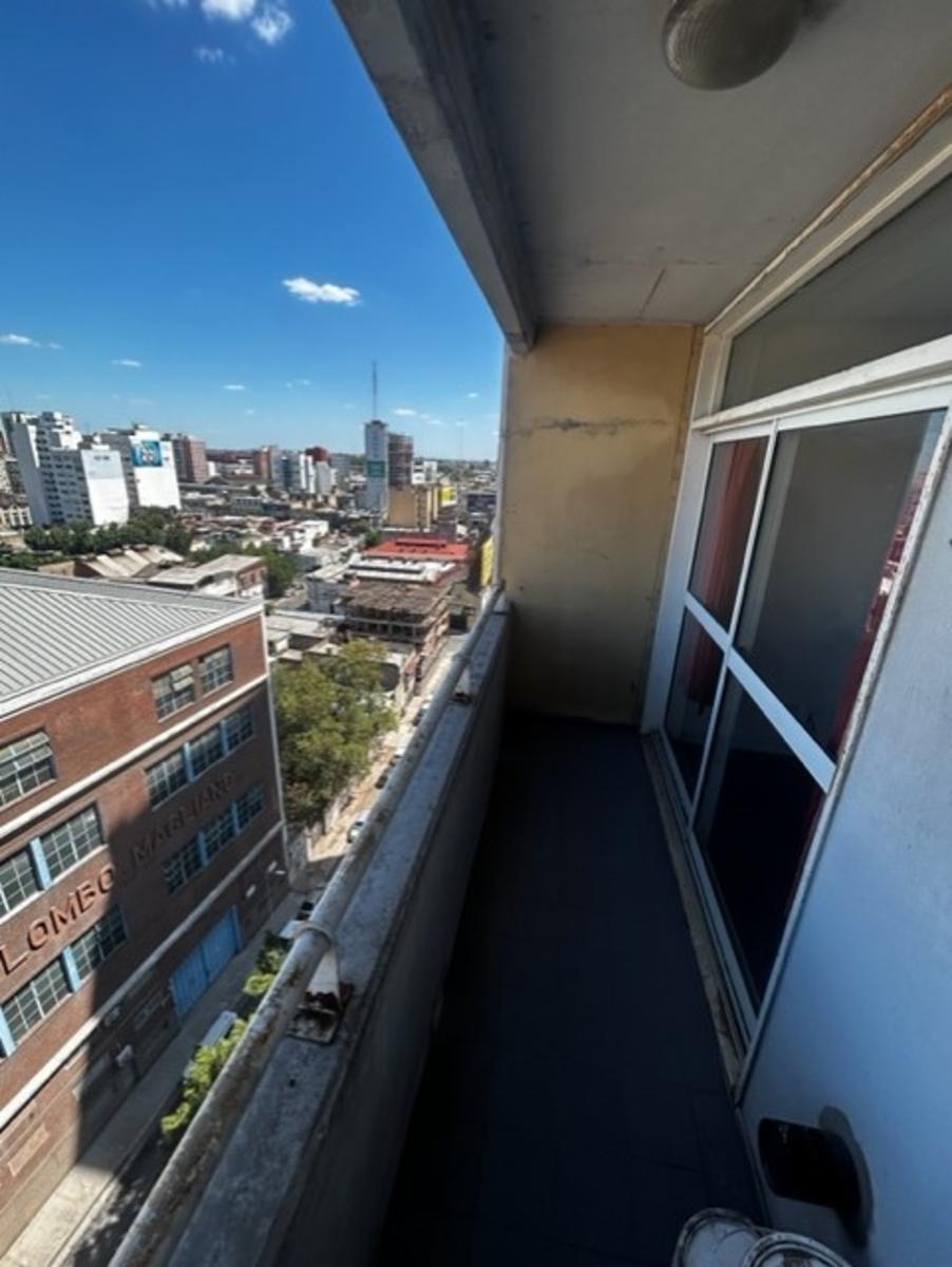 Belisario Hueyo 160 Torre 6 Piso 11 · Avellaneda — foto 9