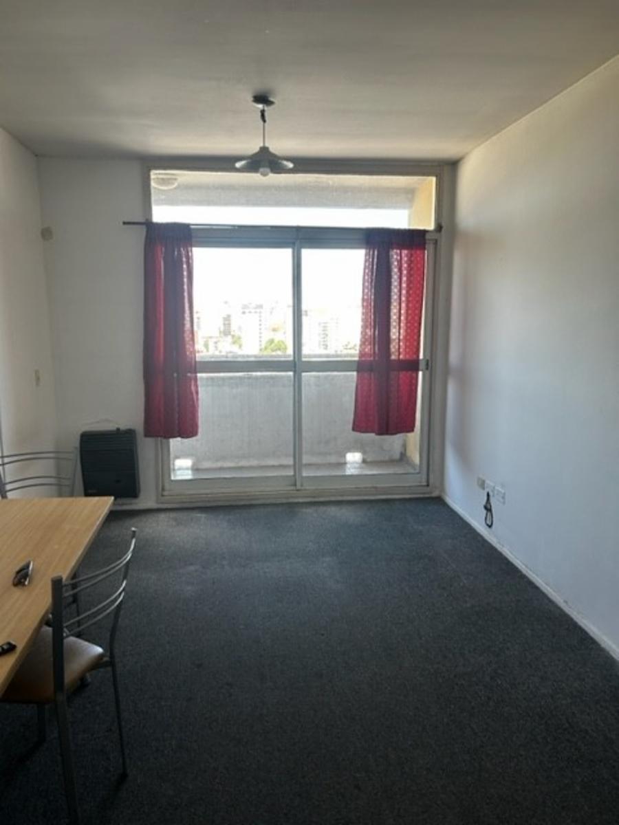 Belisario Hueyo 160 Torre 6 Piso 11 · Avellaneda — foto 10