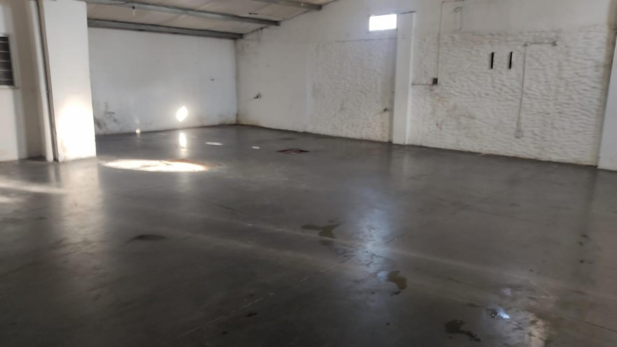 Hipólito Yrigoyen 18107 · Almirante Brown — foto 5