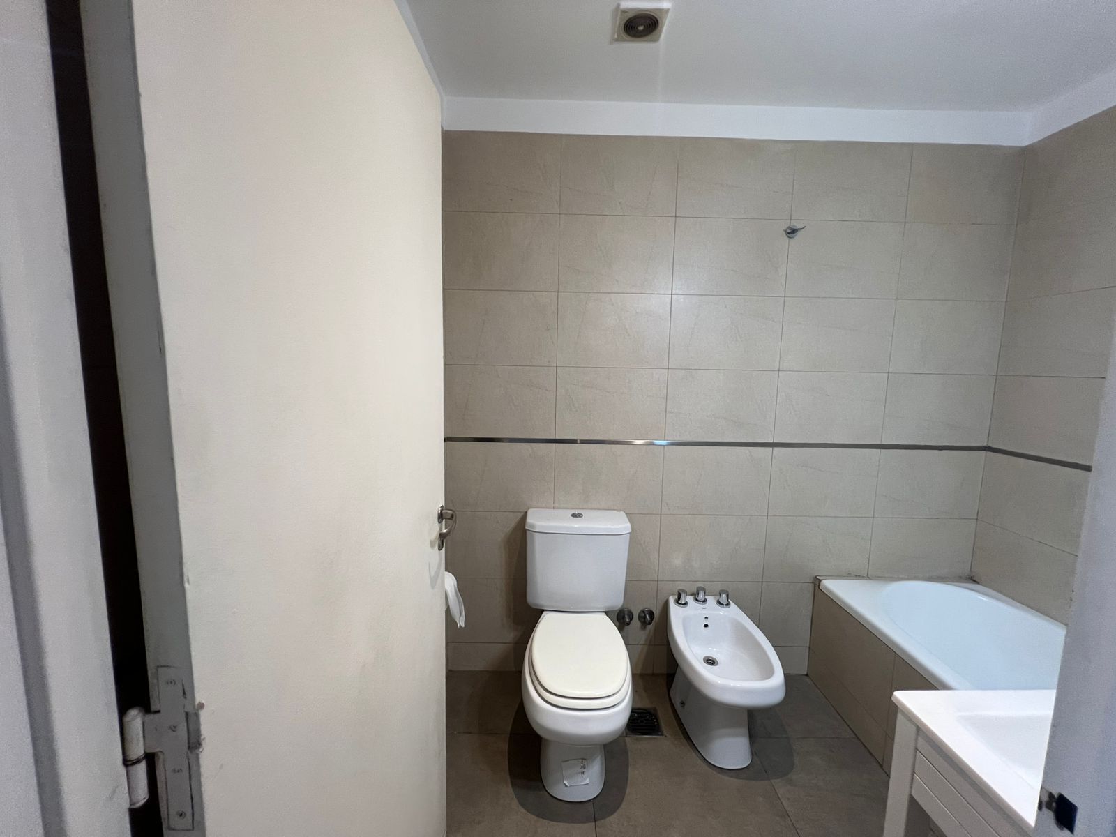 LARRAZABAL 248 · Villa Luro — foto 3
