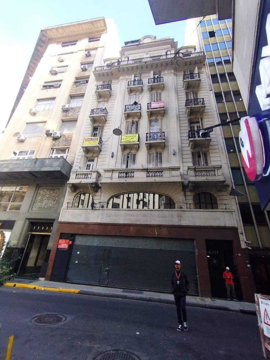 Edificio Ideal Para Su Adaptación a Viviendas / Oficinas