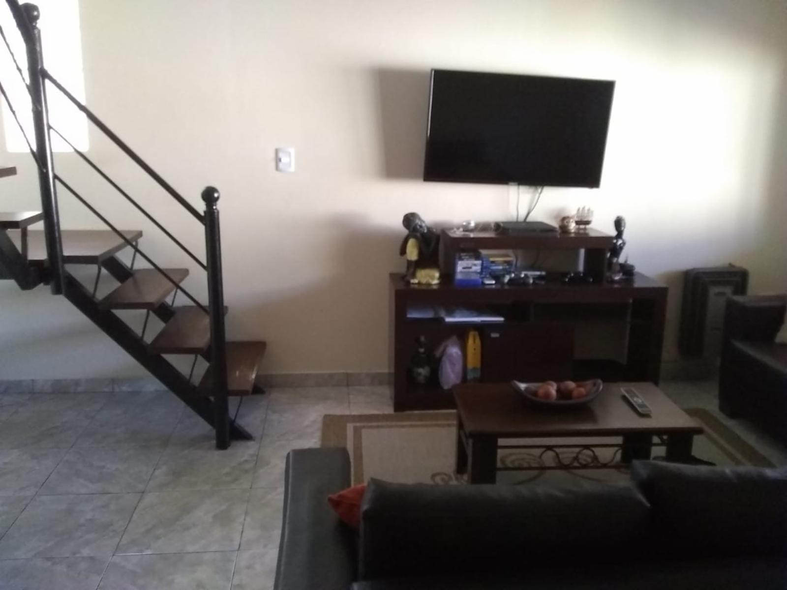 DR. CLAUDIO CUENCA  600 · Morón — foto 22