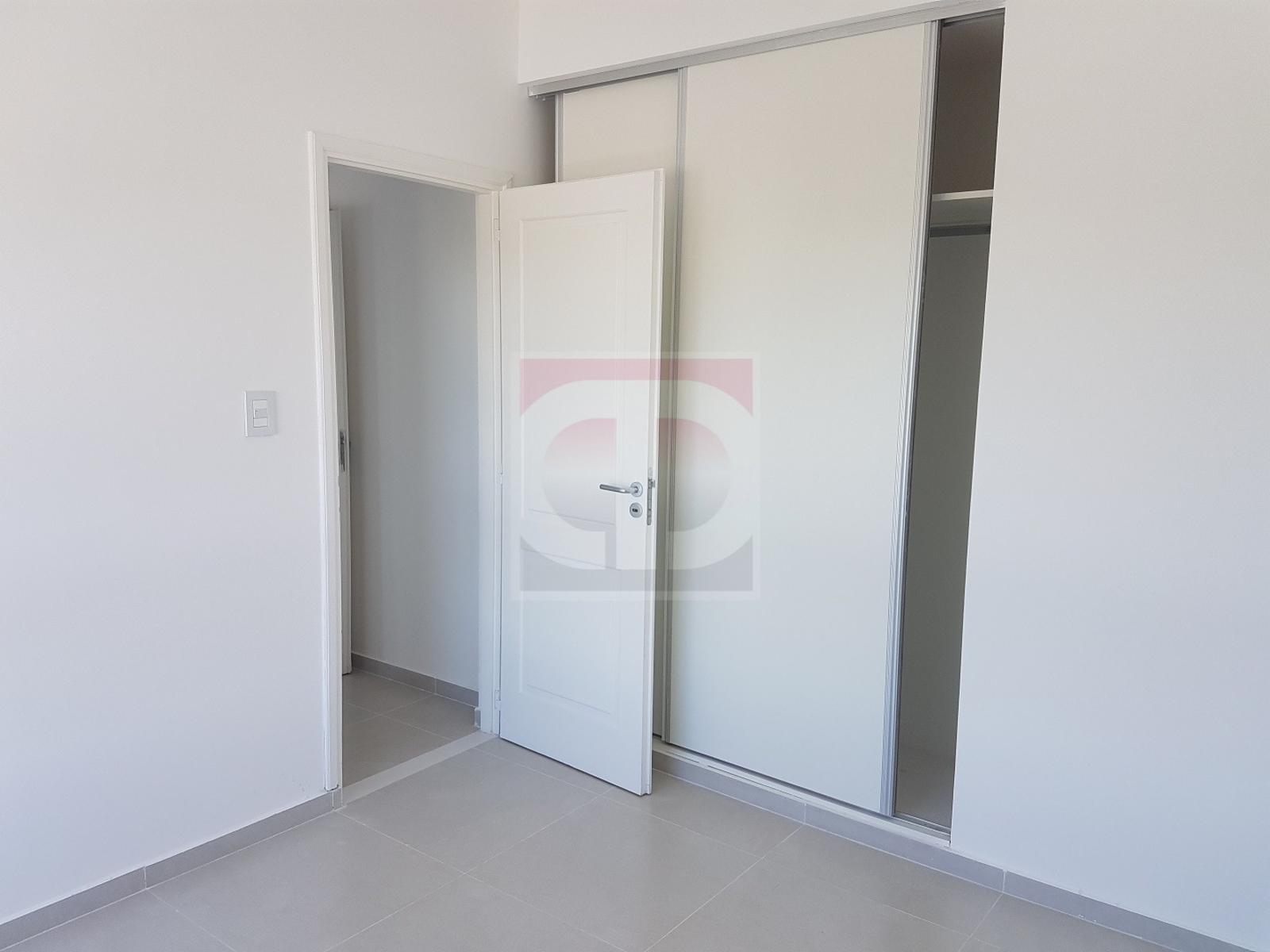 Venta departamento 1 dormitorio - 1 baño, edificio Don Bosco. · Capital — foto 11
