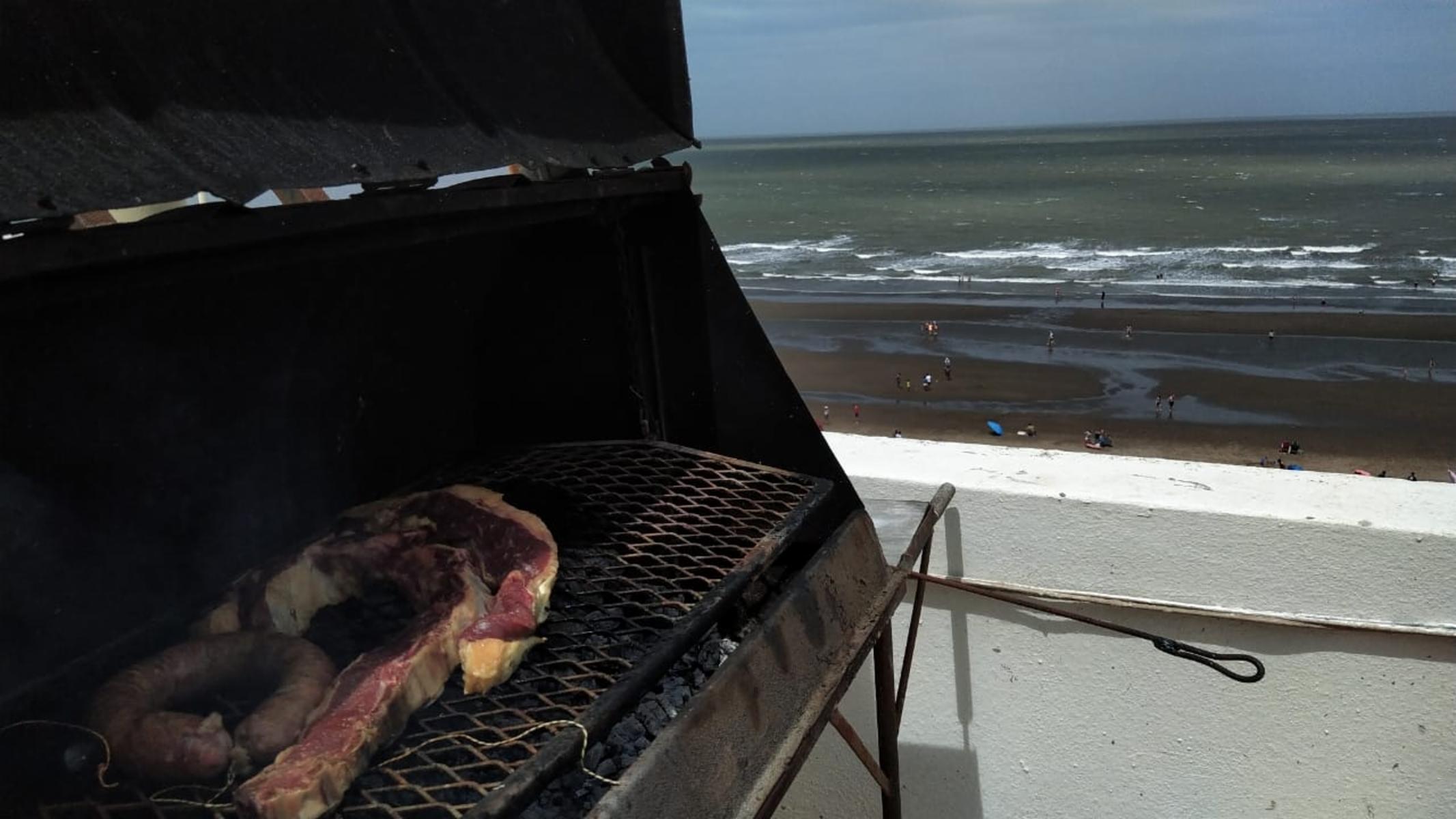 PEDRO DE MENDOZA 30 · Monte Hermoso — foto 8