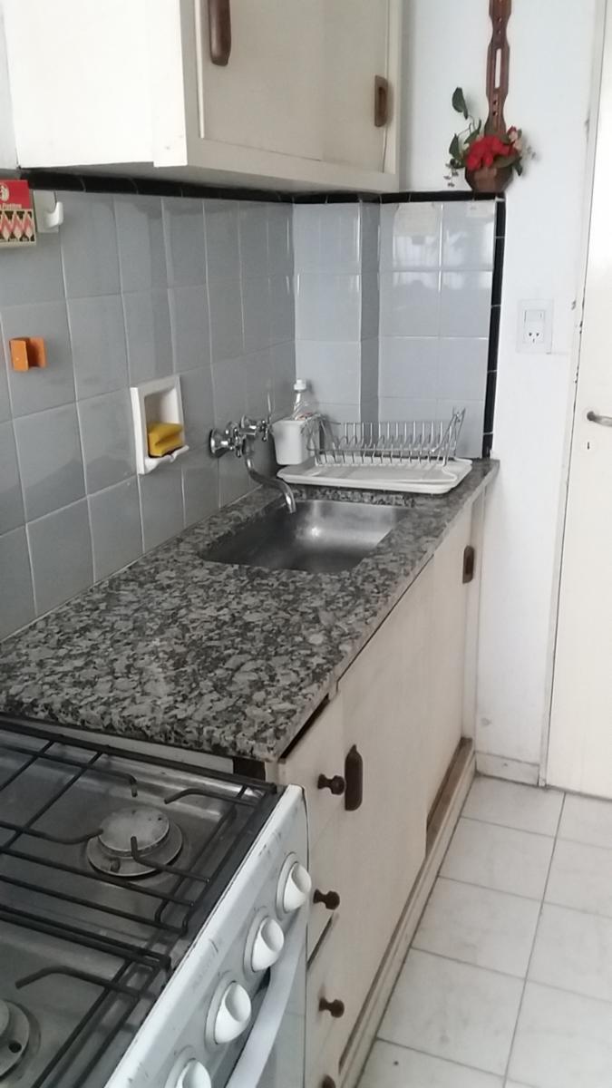 Excelente semipiso  equipado,  2 dormitorios con cochera y dependencia en calle Tucumán  a 1/2 cuadra de Avda. Colón.- · General Pueyrredon — foto 15
