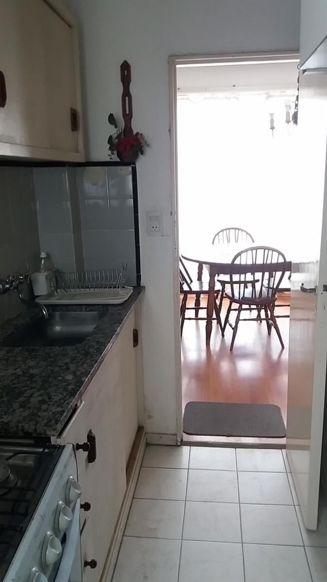 Excelente semipiso  equipado,  2 dormitorios con cochera y dependencia en calle Tucumán  a 1/2 cuadra de Avda. Colón.- · General Pueyrredon — foto 16