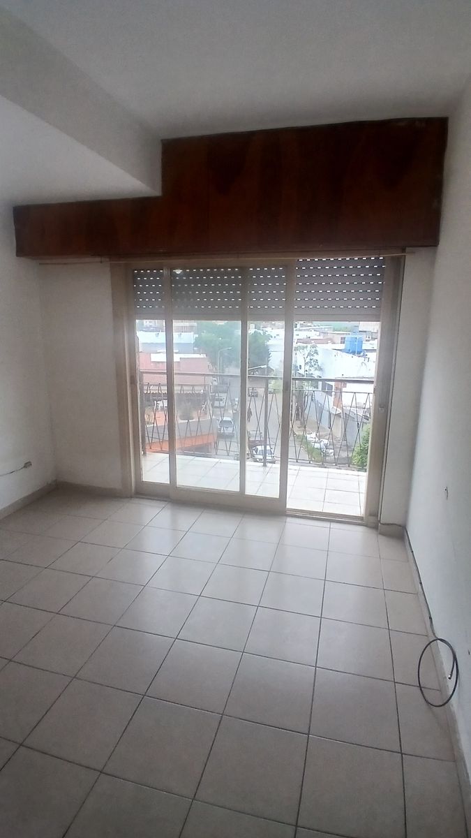 Av. Crovara 287 3ºA · La Matanza — foto 5