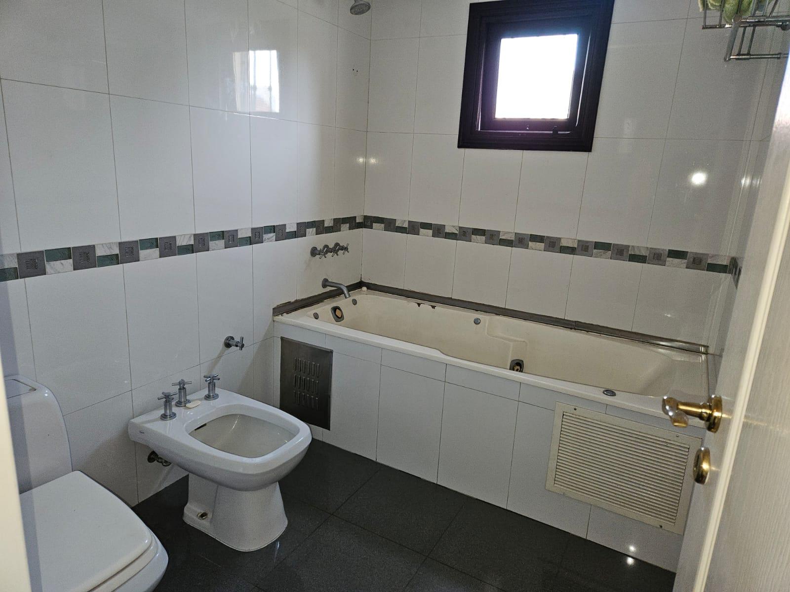 ACASSUSO 5400 · Villa Luro — foto 12