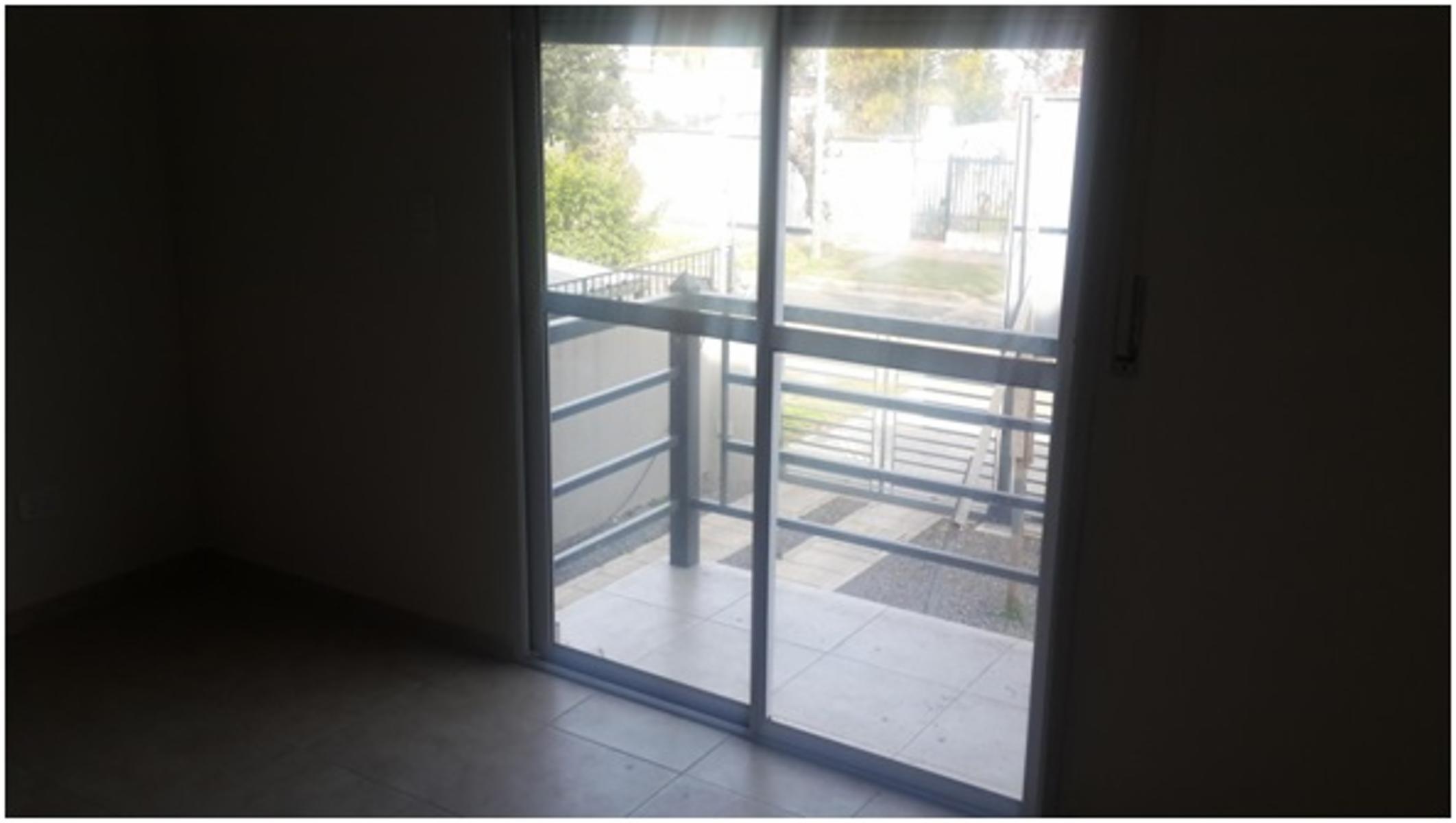 Juan Jose Paso N° 100 · Morón — foto 6