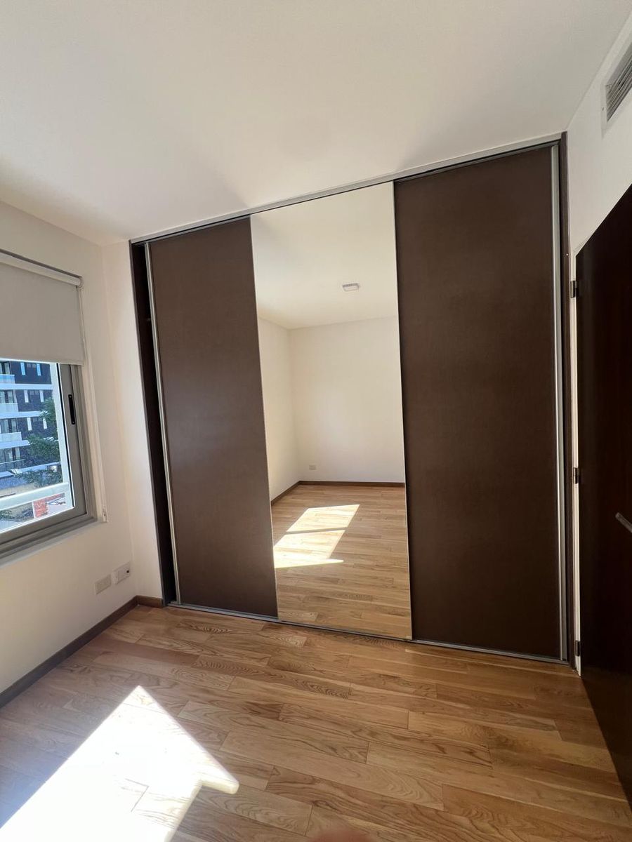 RAMON FALCON 5741 · Villa Luro — foto 17