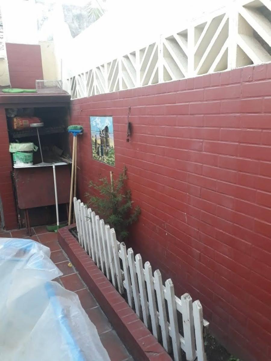 RIO DE JANEIRO 3700 · Lanús — foto 14