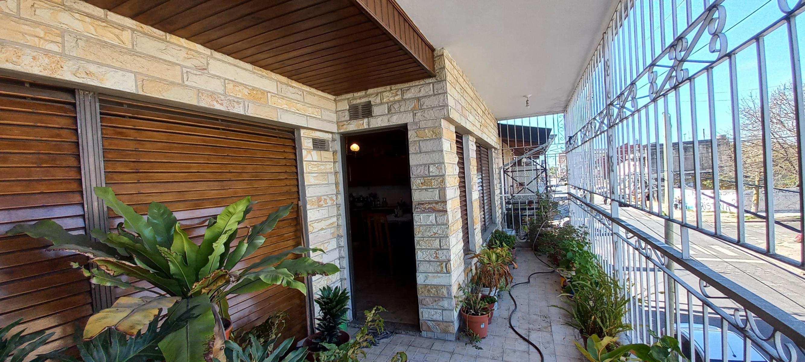 TAGLE 3800 · Lanús — foto 17