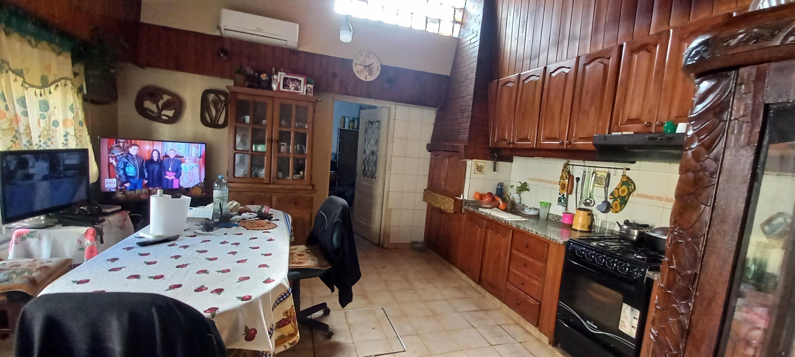 TAGLE 3800 · Lanús — foto 9