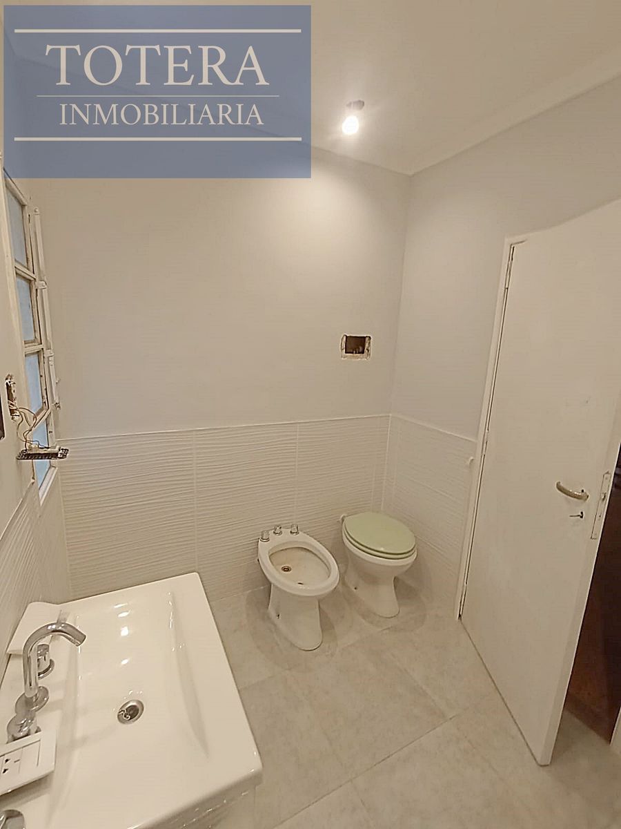 Chile 300 · Morón — foto 4