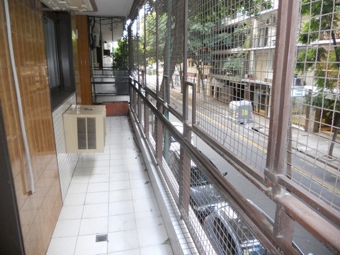 Semipiso 4 Amb/ a metros de plaza vte.lopez frente con balcon corrido aterrazado - 
