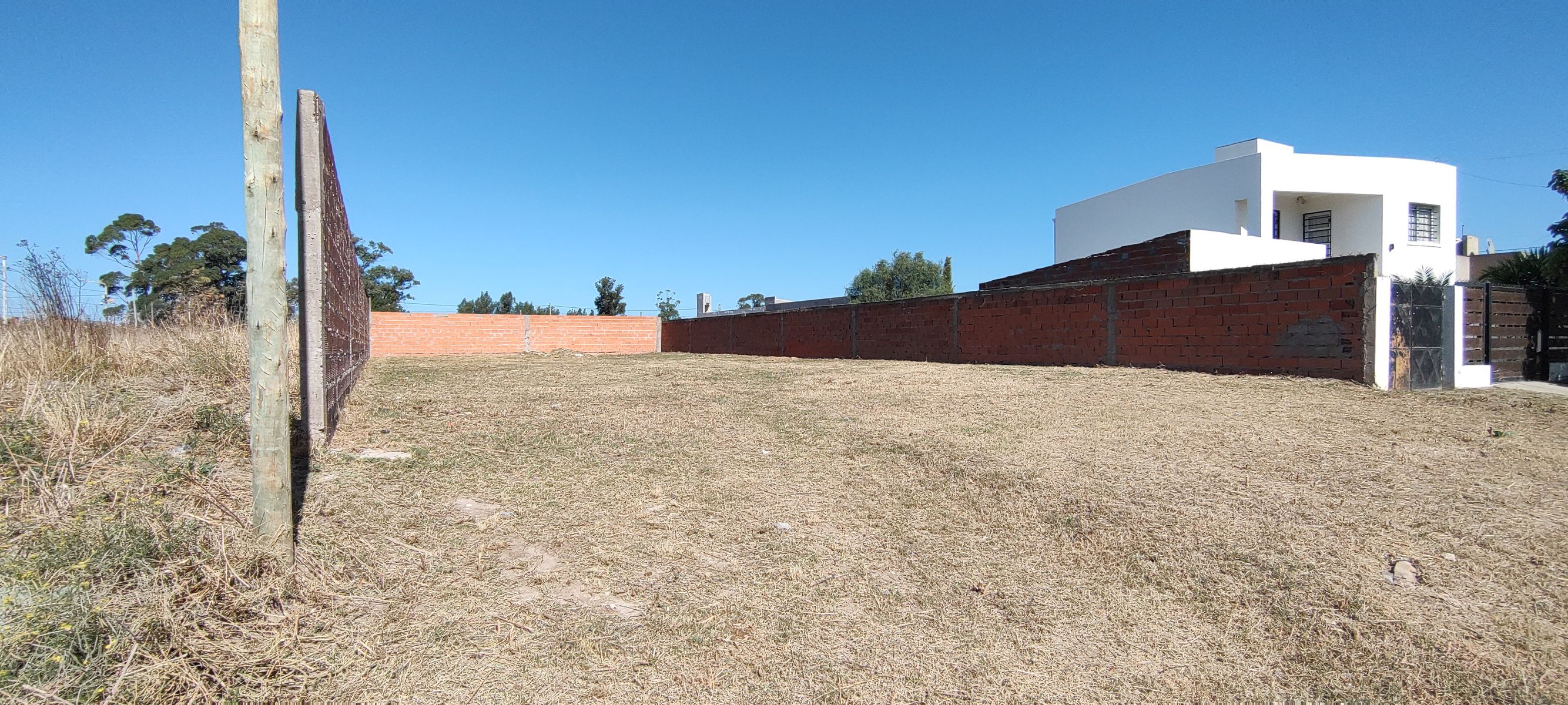 CALLE 82 E/ AV 75 Y CALLE 77 · Necochea — foto 4