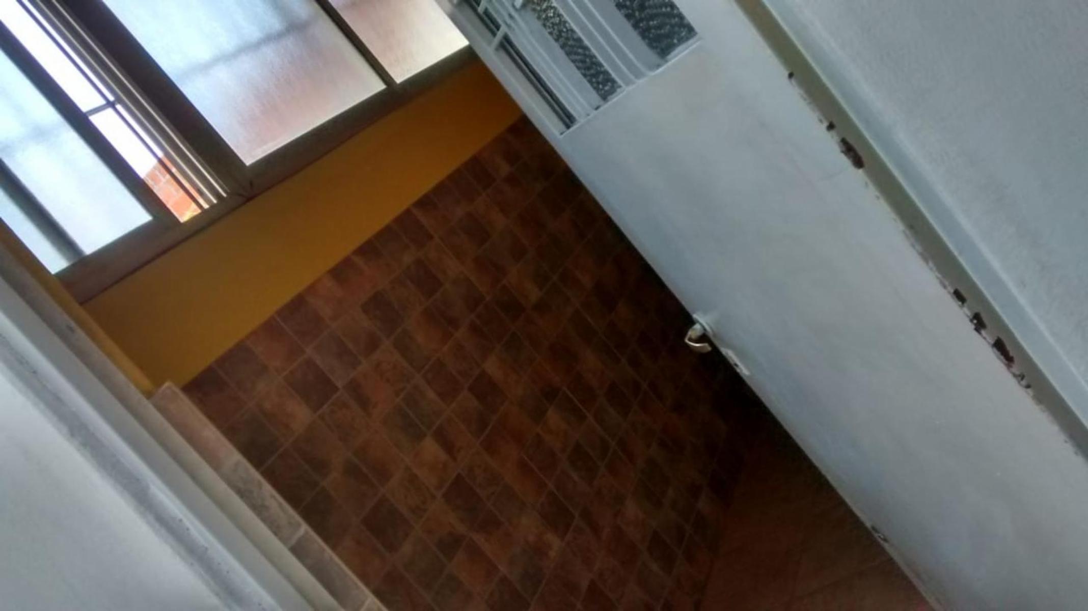 General Hornos 200 · La Matanza — foto 9
