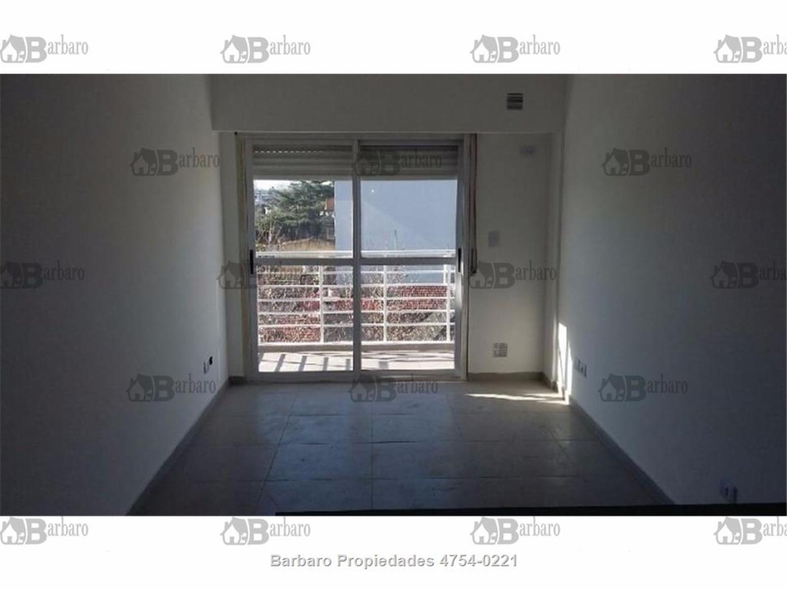 barbaro Vende Departamento en tres de febrero
