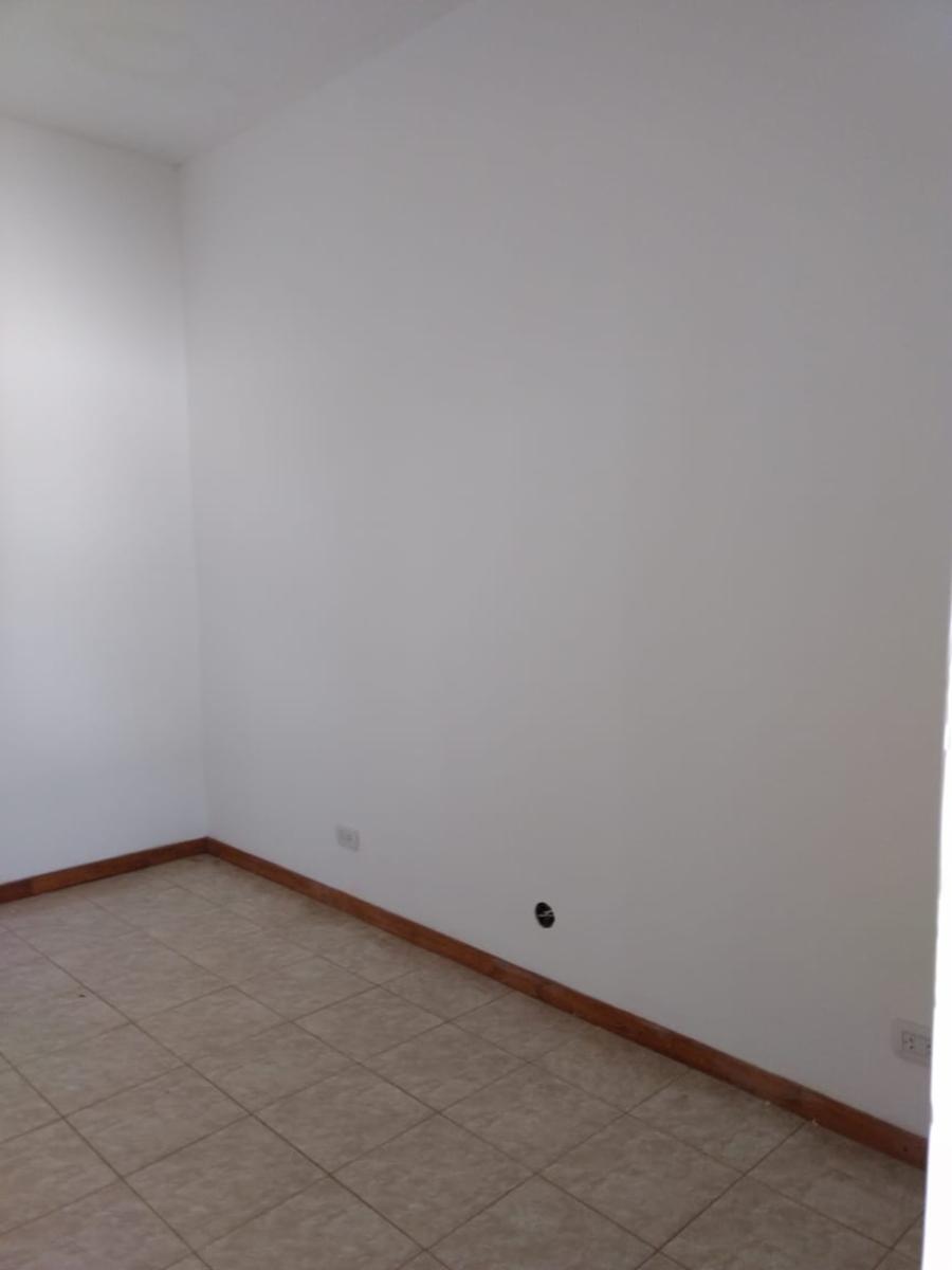 Cabrera 970 · Junín — foto 13