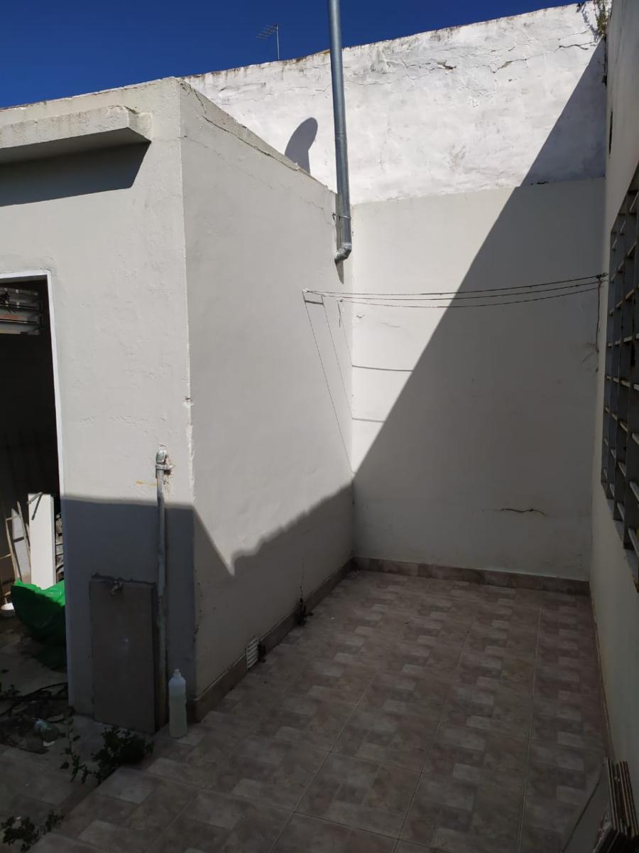 Cabrera 970 · Junín — foto 3