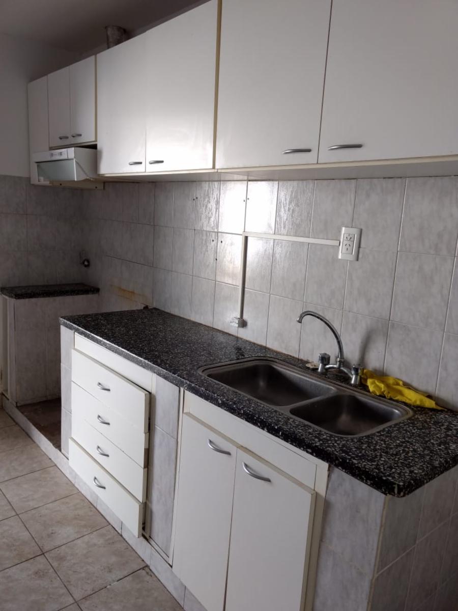 Cabrera 970 · Junín — foto 10